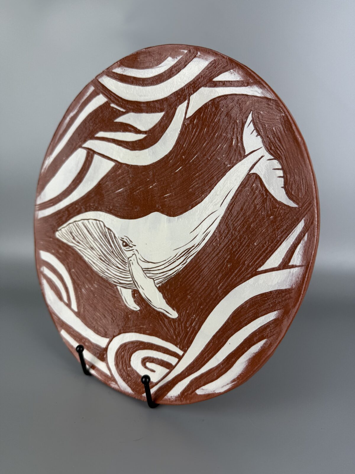 image00006 Talerz na ścianę z wielorybem