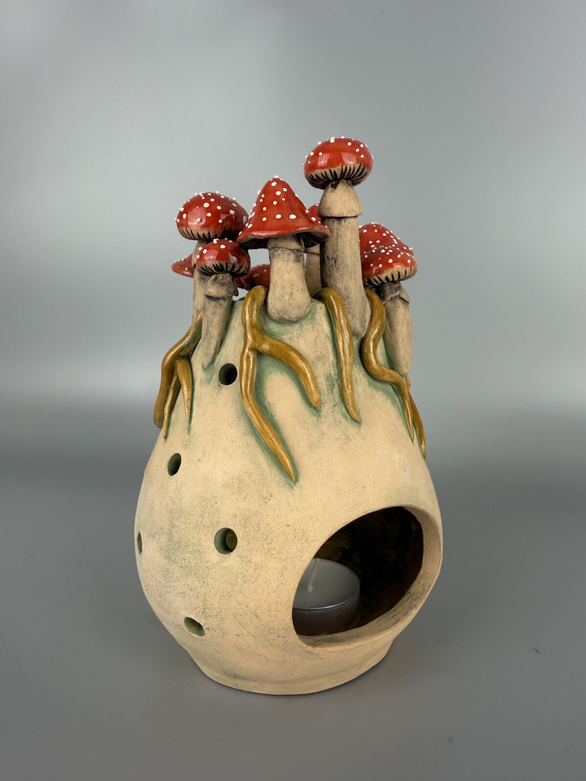 image00015 Świecznik z muchomorami