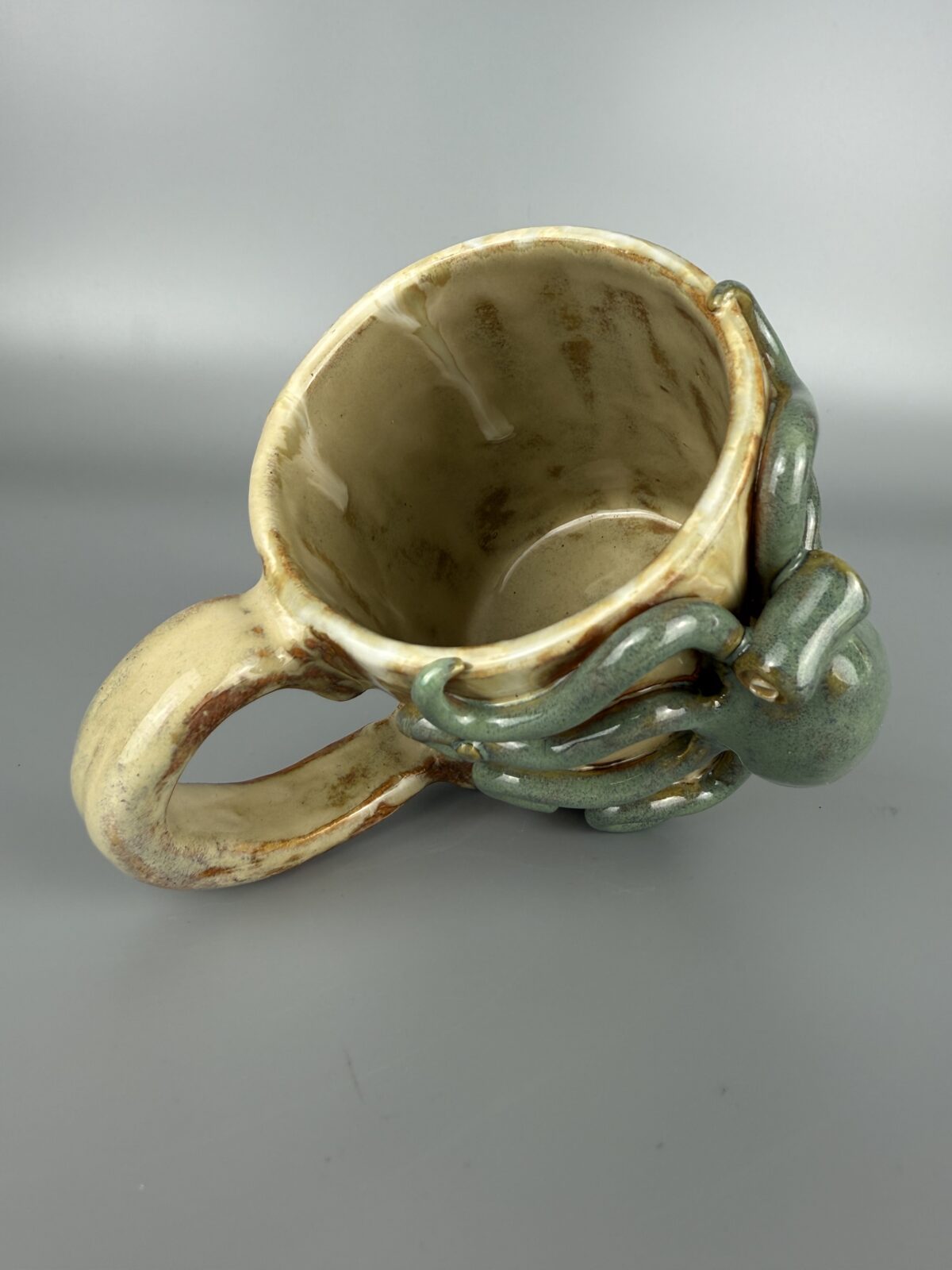 Kubek z ośmiornicą Kubek z ośmiornicą