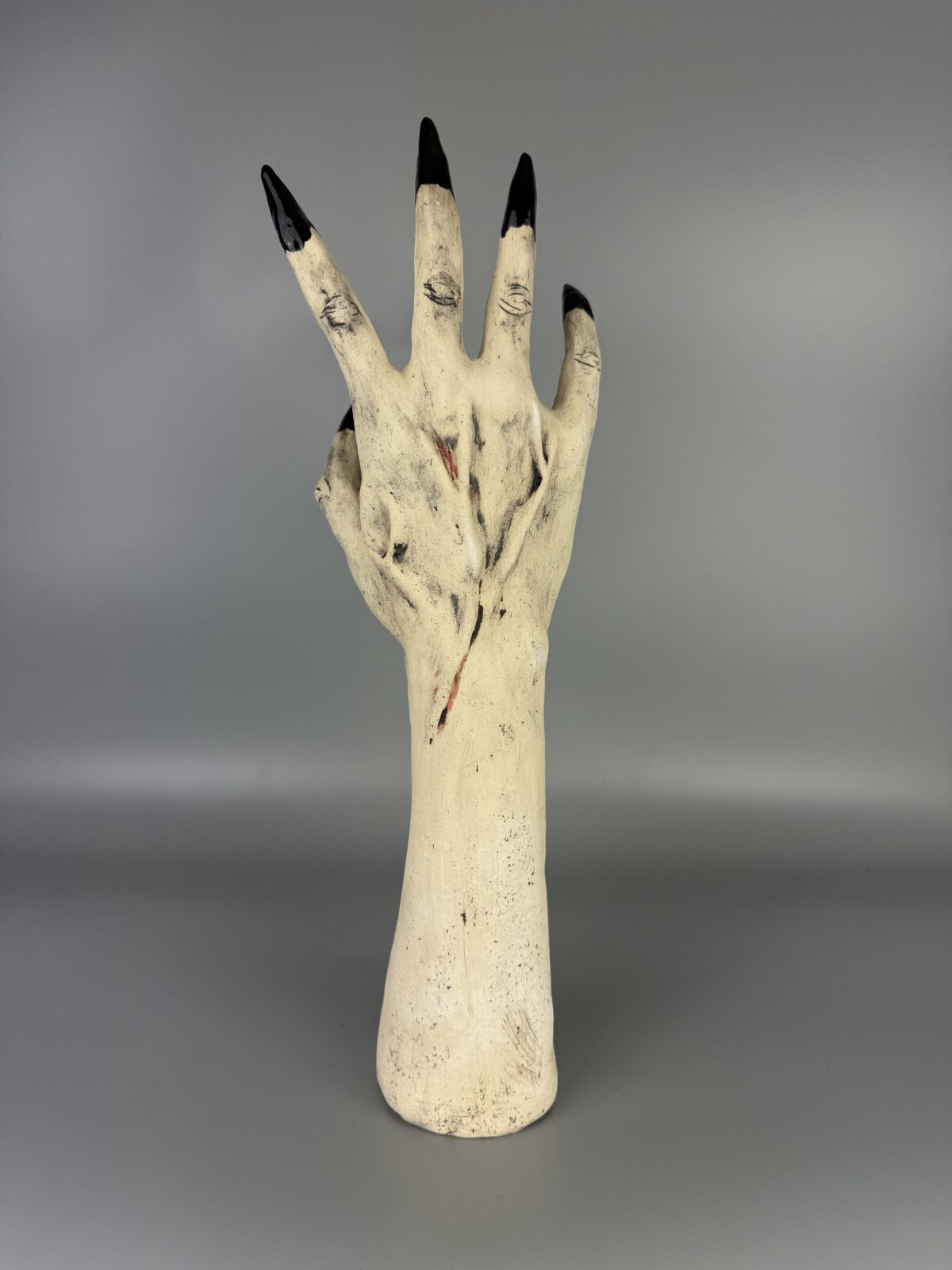 image00027 Rzeźba - Mroczna dłoń