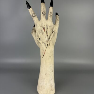 image00027 Rzeźba - Mroczna dłoń