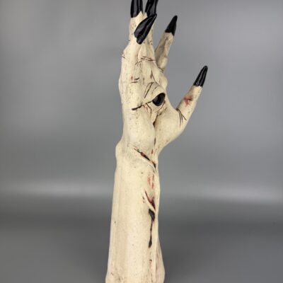 image00028 Rzeźba - Mroczna dłoń